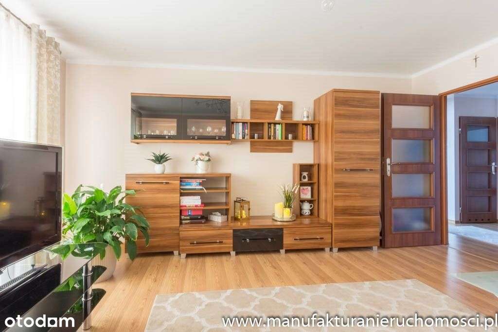 *3 Pokoje*Nowsza Cegła*Do Wejścia*Blisko Centrum*-2