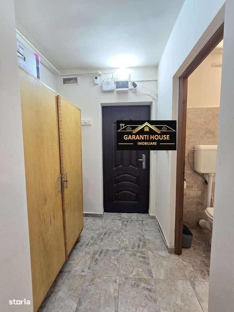 Independentei, garsoniera mobilata si utilata, etaj intermediar, 260€ - Imagine principală: 4/6