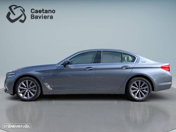 BMW 530 e iPerformance Line Luxury - 37