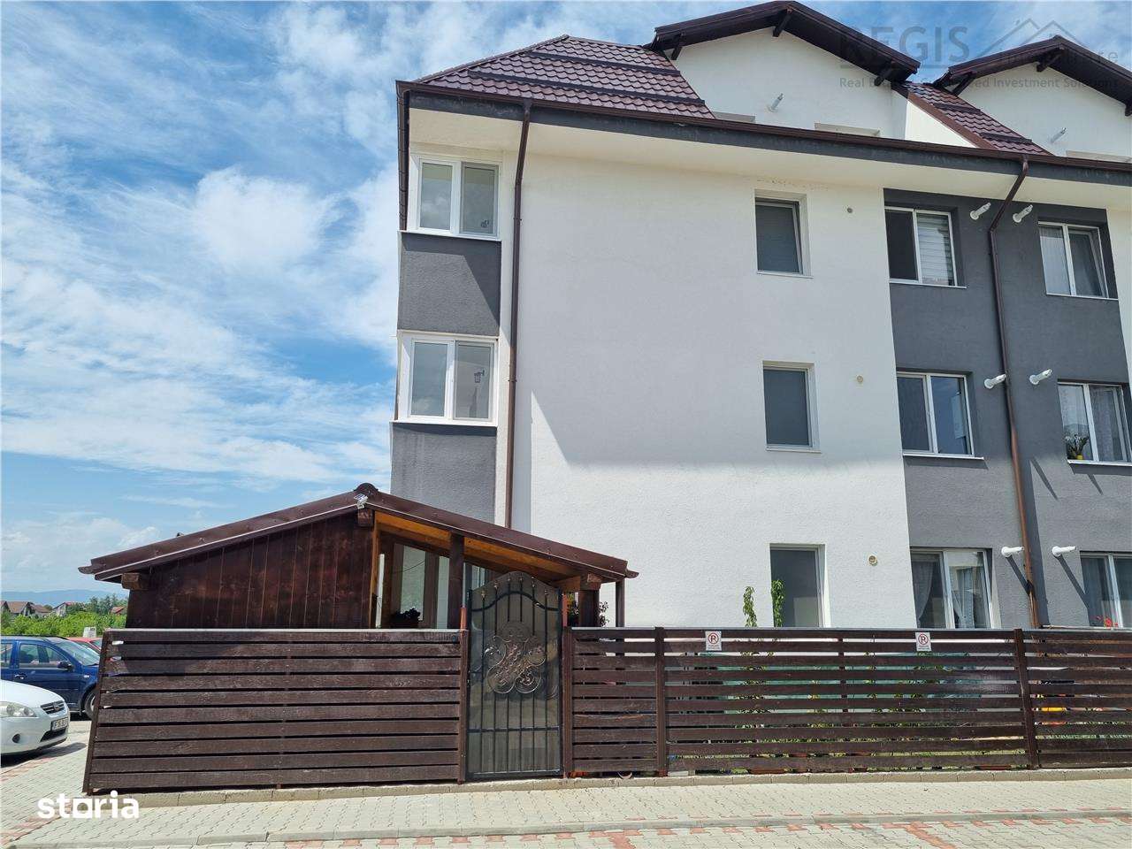 Apartament de doua camere cu teren de 300 mp pe CF  zona Sanpetru - Imagine principală: 2/9