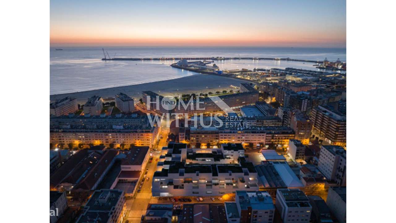 Apartamento T4 em Matosinhos-12