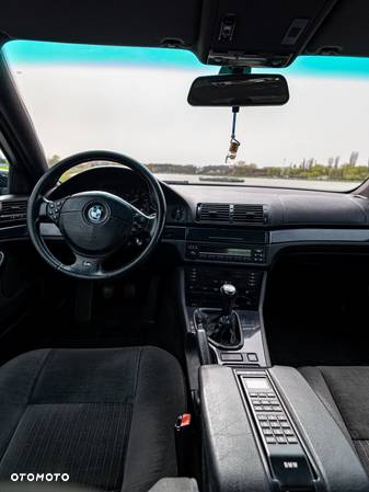 BMW Seria 5 523i - 12