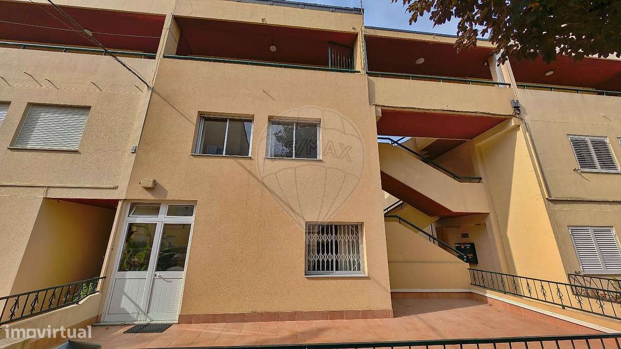 Moradia T4 para venda - Grande imagem: 1/40