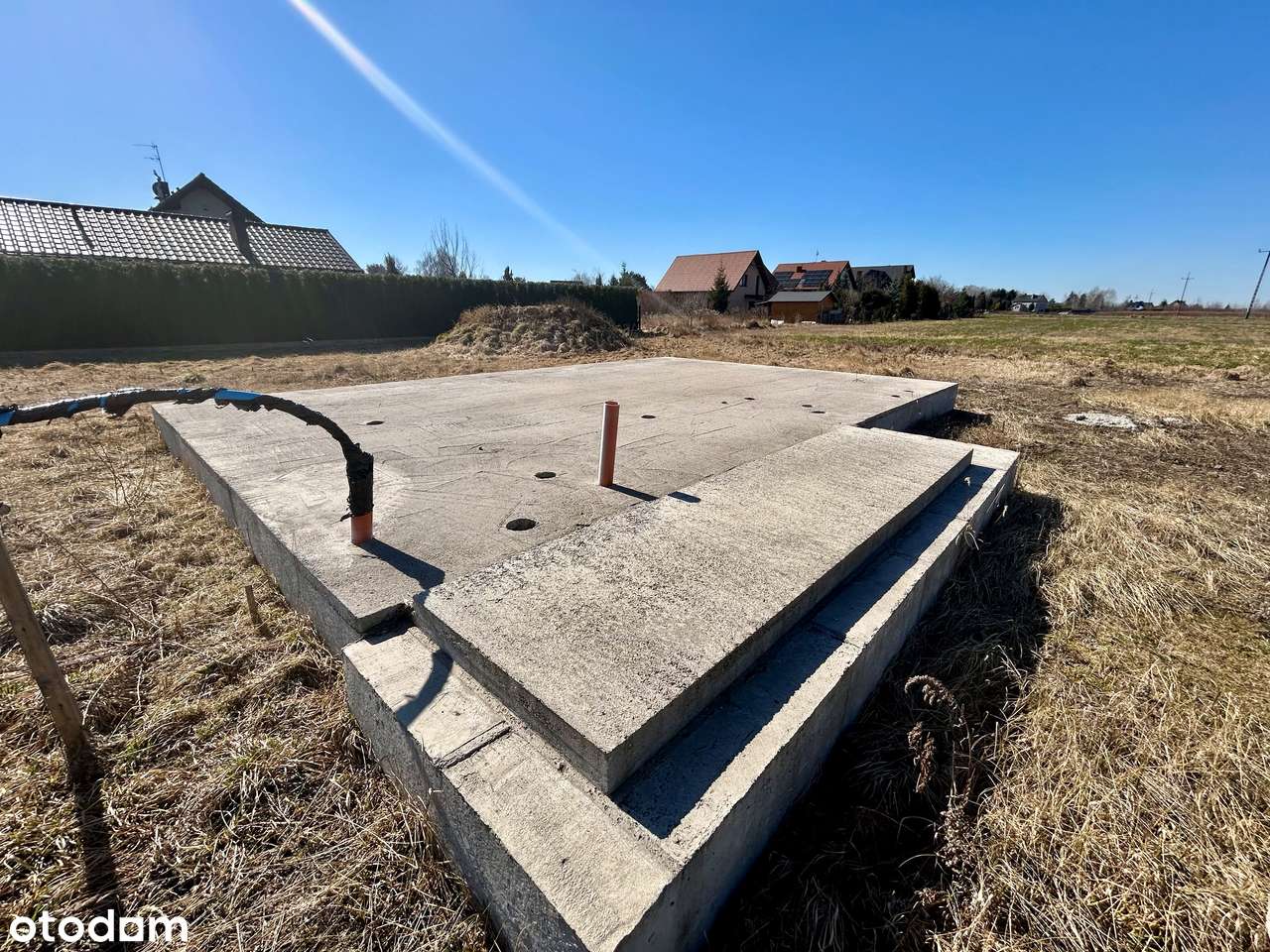 Działka z rozpoczętą budową  domu. - Pełny obrazek: 4/19