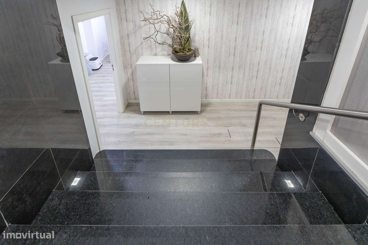 Loja arrendamento Lisboa / Avenida João XXI - Grande imagem: 2/14