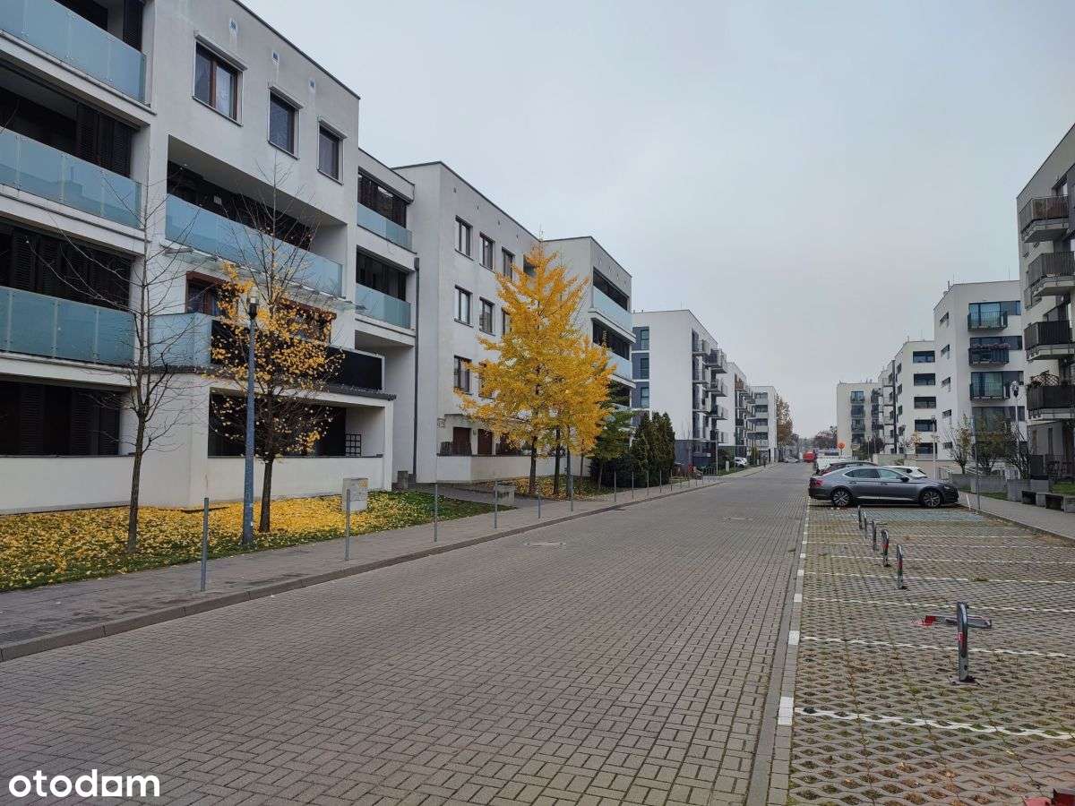 Apartament z dwoma miejscami parkingowymi-1