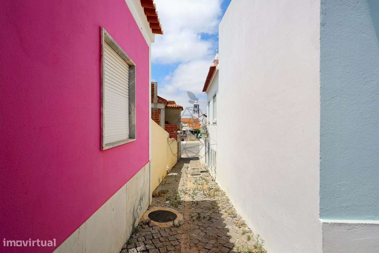 Lote de Terreno para Construção Urbana – União das Freguesias de Alcan - Grande imagem: 4/15