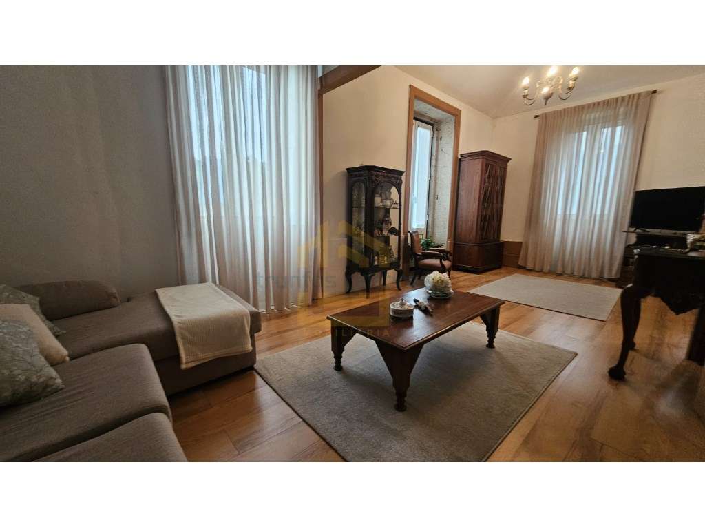 Moradia Rústica em Pedra T4 com Terreno - Póvoa de Varzim-42