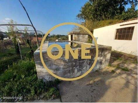 Moradia T5 em terreno de 2800m2 - Grande imagem: 3/26