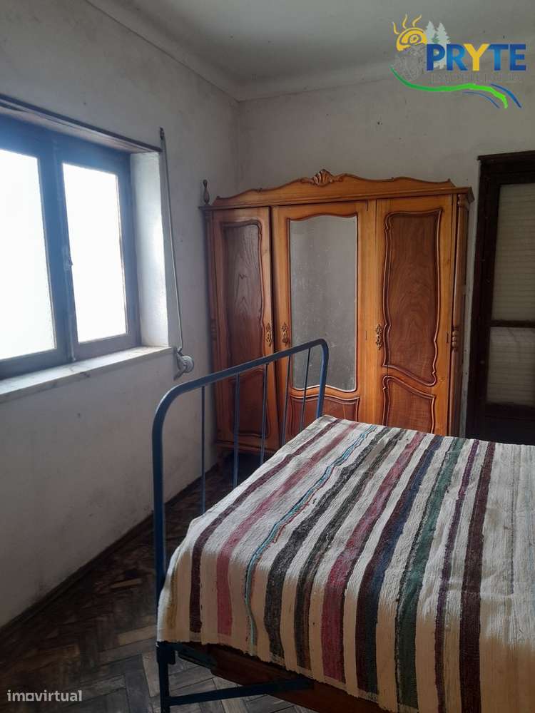 Moradia de tipologia T2 situada a 5 minutos da Vila da Sertã-10