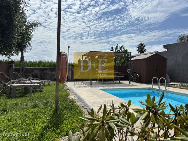 Moradia T4 + Escritório com Piscina-33