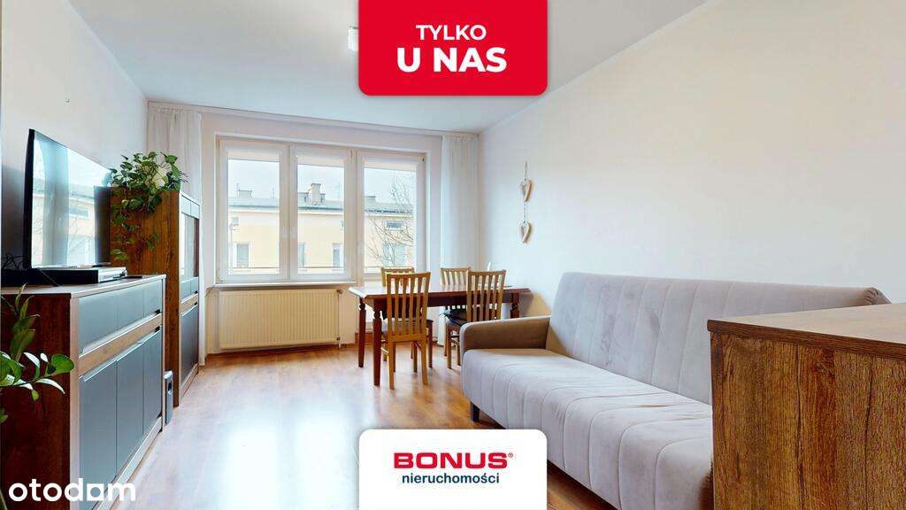 Dwa poziomy, parter 47,3 m2 plus poddasze 32,2 m2-0