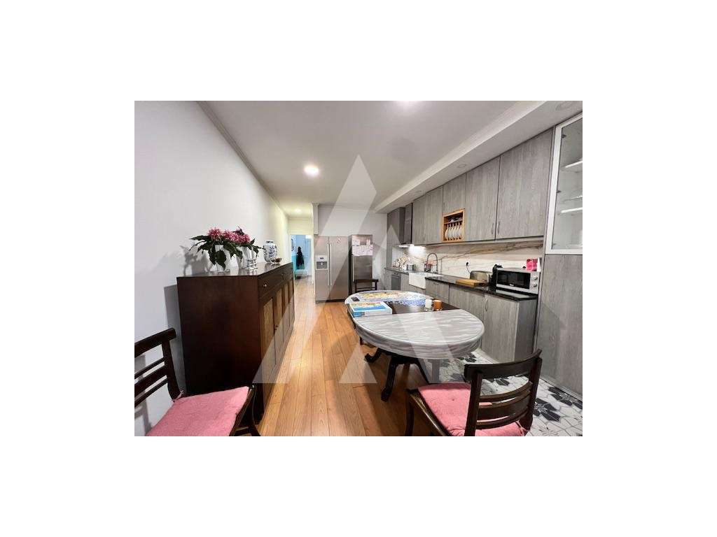 Moradia T2+1 no coração da cidade de Aveiro - Grande imagem: 4/29