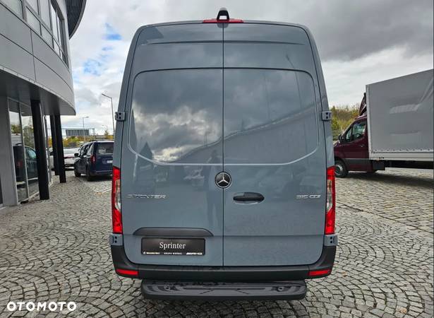 Mercedes-Benz 315CDI Furgon 4325mm L3H2 - 6