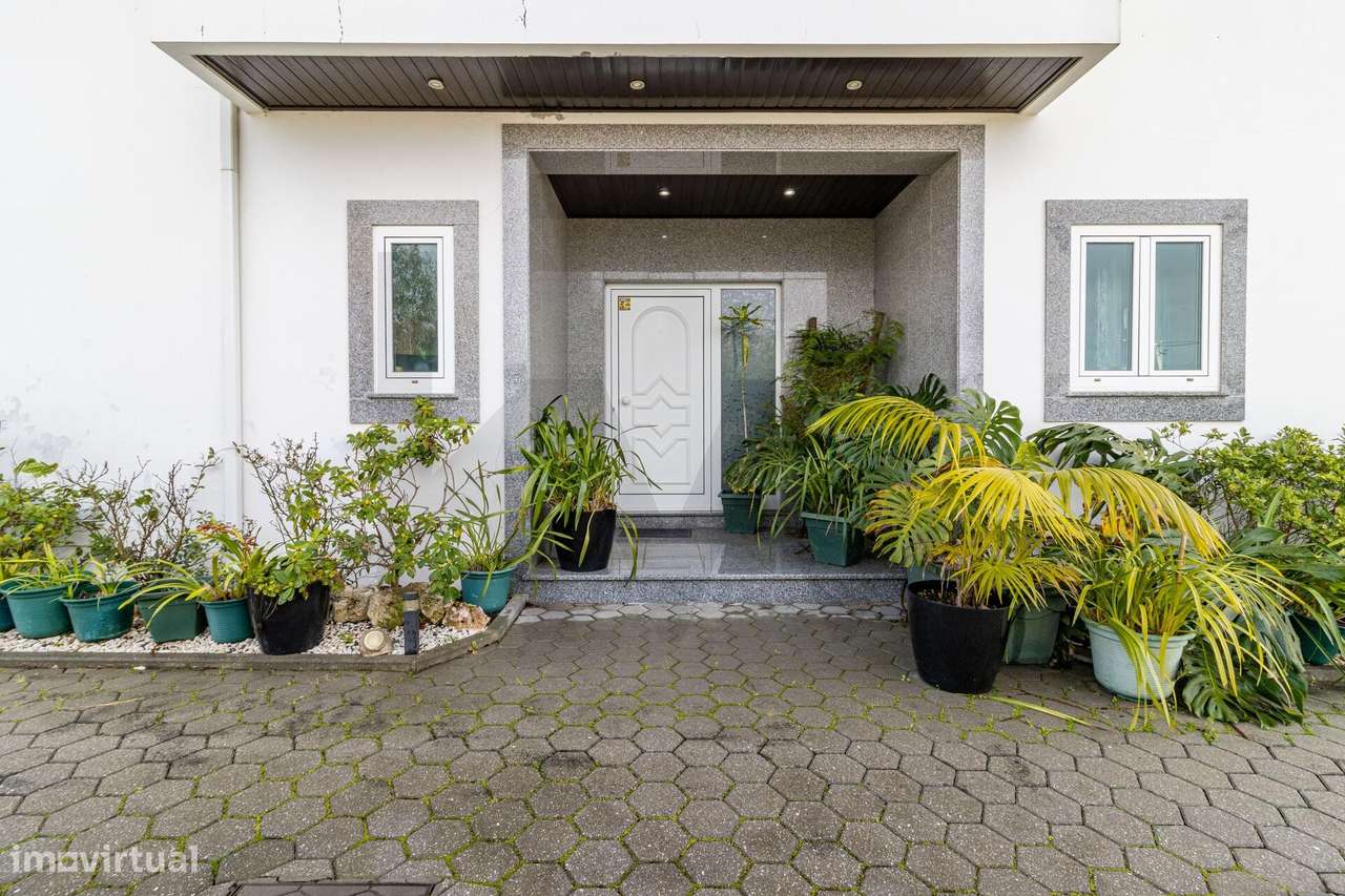 Moradia T3 de 3 Frentes em Sanfins – Santa Maria da Feira - Grande imagem: 5/28