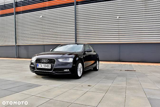 Audi A4 2.0 TDI Design S tronic - 3