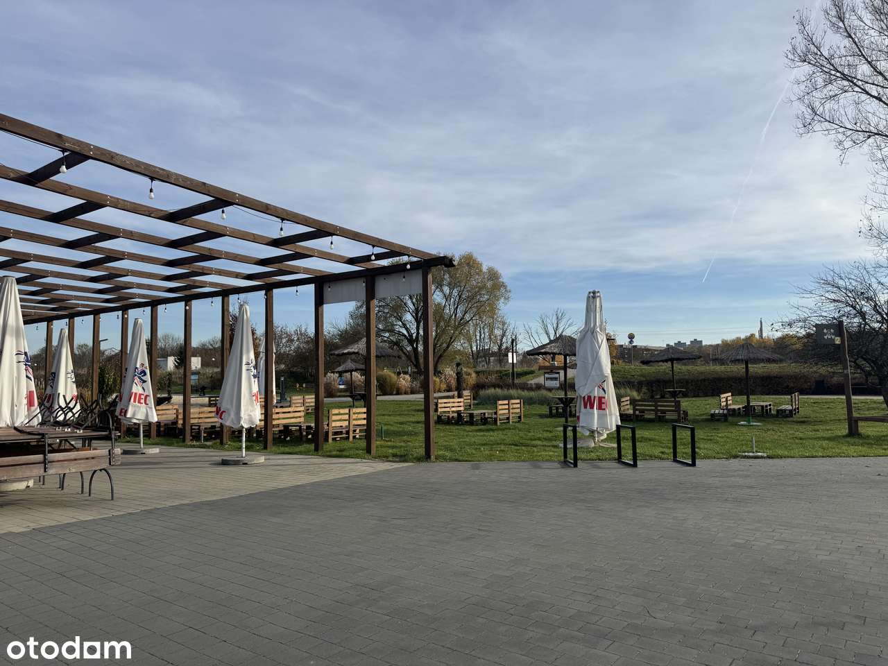 Działka inwestycyjna-6