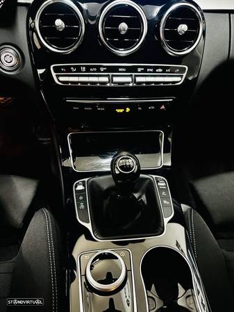 Mercedes-Benz C 180 d Station Exclusive - 37