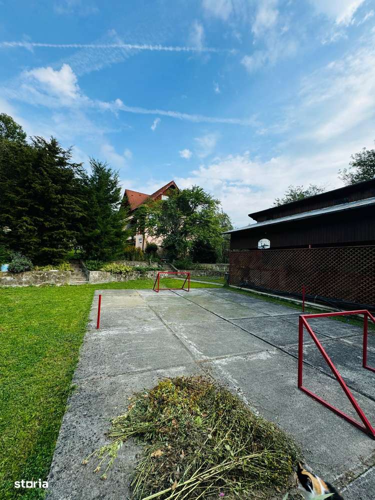 Casa (vila) de vanzare com. Varfuri|Suvita jud Dambovita teren 6000 mp-3