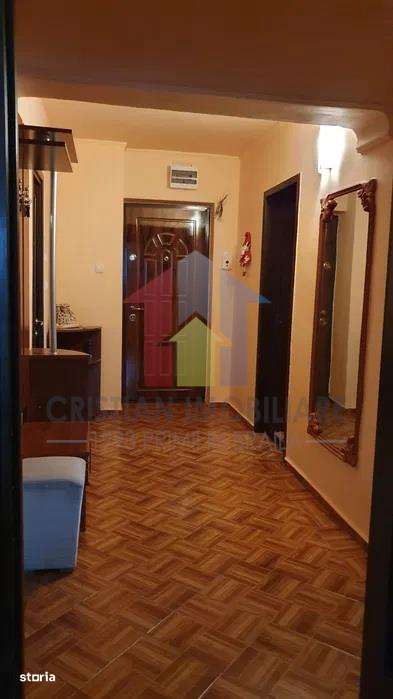 SPATIOS! Ap 2 cam, conf 1, Calarasi, 72 mp, mobilat si utilat - Imagine principală: 5/7