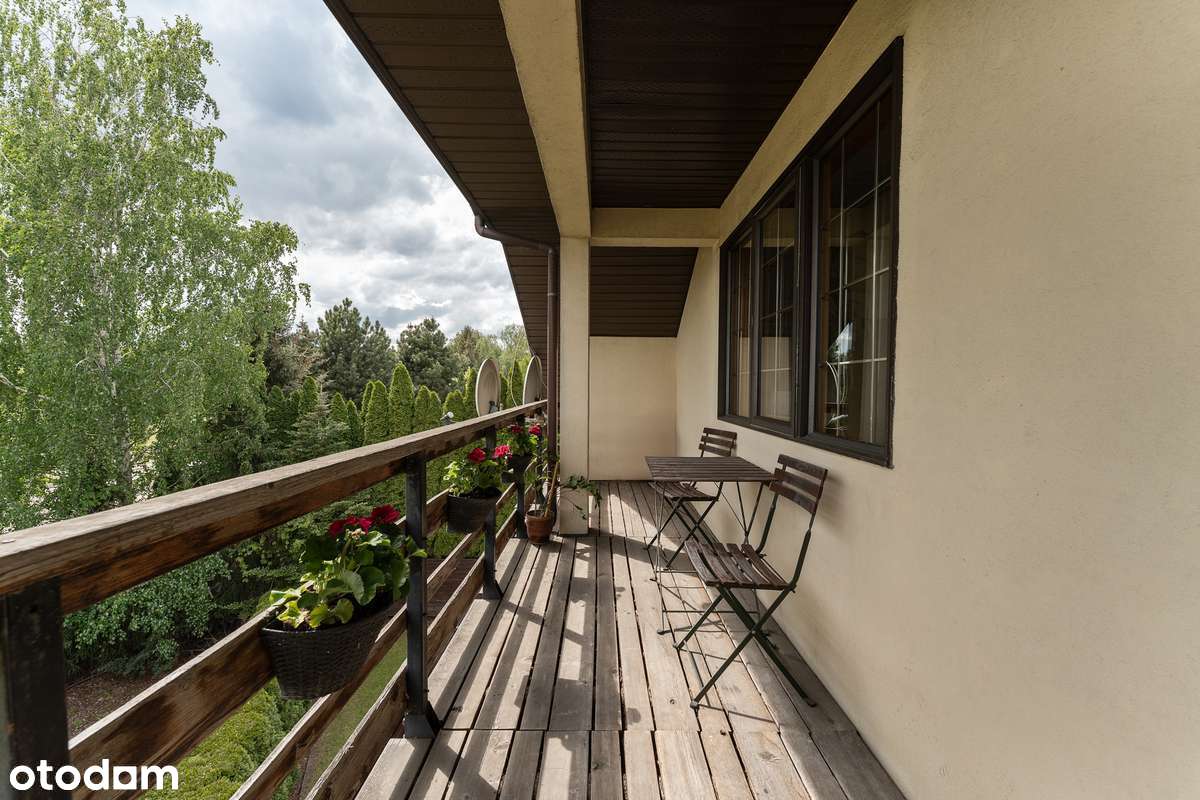 Przestronne mieszkanie 130 m²/4 pokoje + poddasze/2 miejsca postojowe-4