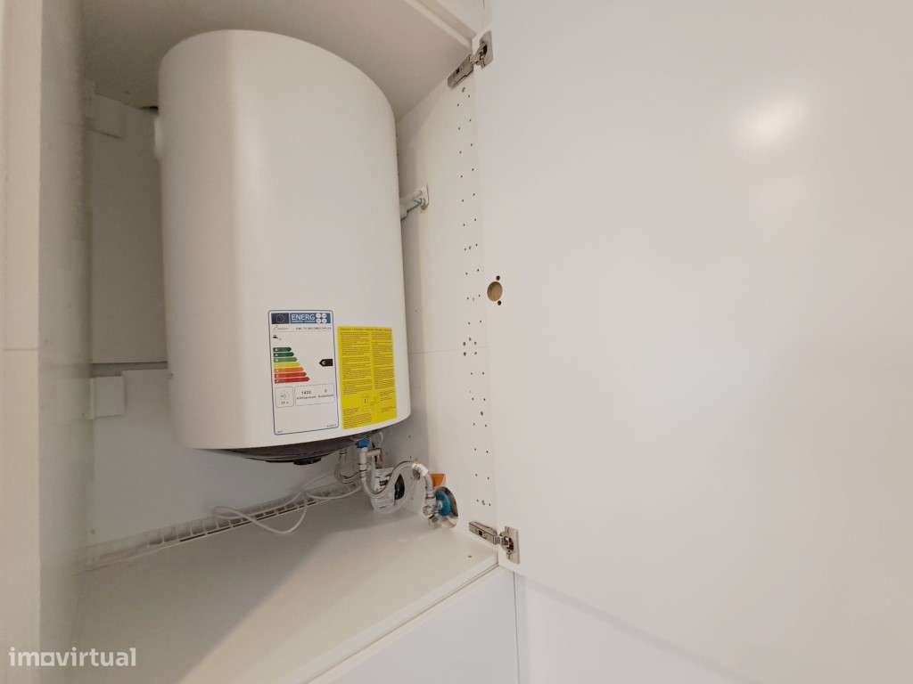 Apartamento T2 com elevador para venda em Odivelas - Lisboa-10