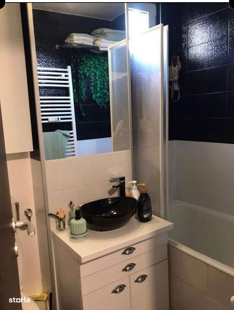 Apartament 2 camere decomandat str Turnu Magurele sector 4-6