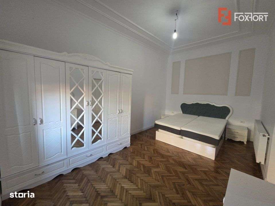 Apartament cu 2 camere, Central in cladire istorica - Arad - Imagine principală: 5/8
