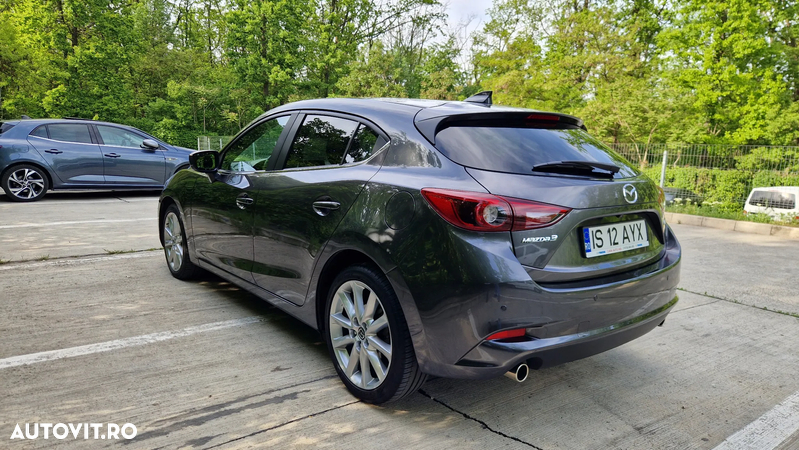 Mazda 3 G165 Revolution - 5