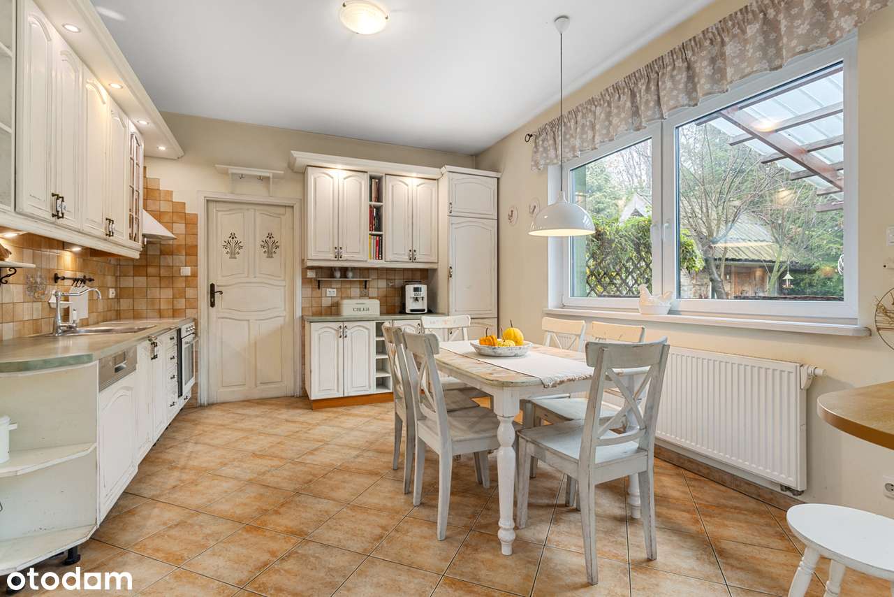 DOM NA SMOCHOWICACH – WYJĄTKOWA OKAZJA!-6