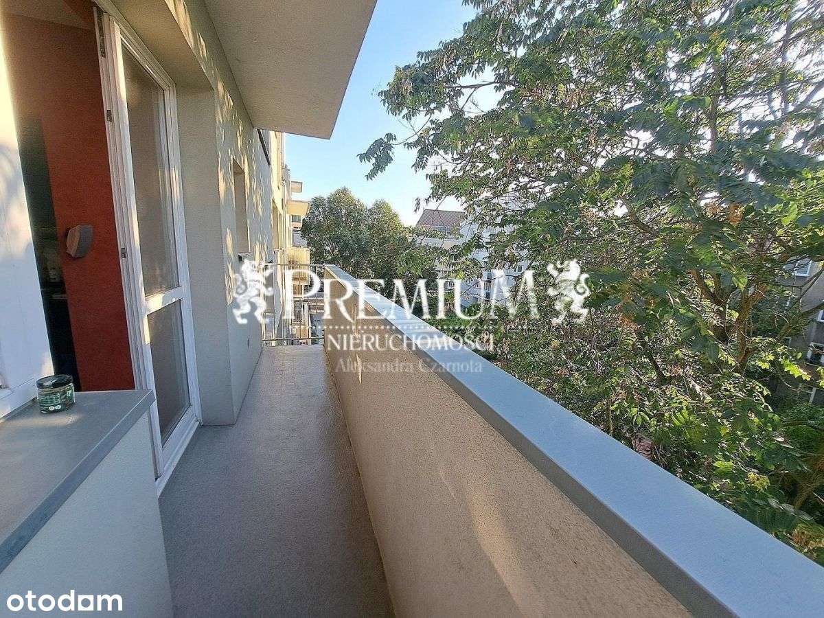 Słoneczne mieszkanie 4 pokojowe w ścisłym-0