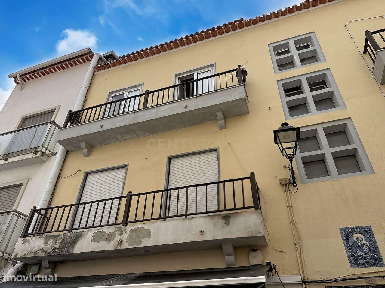 Apartamento T2 no Centro Histórico da Nazaré com Vista Mar-36