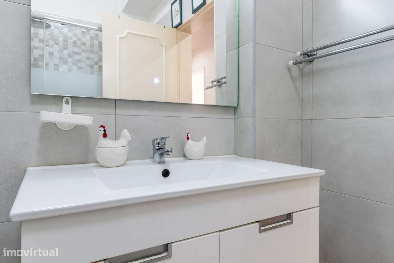 Apartamento T2+1 com Vista Desafogada | Cacém-28