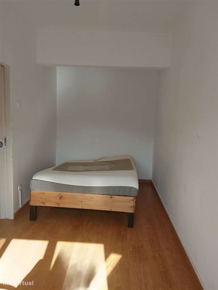 Apartamento T1+1 Venda em Águas Livres,Amadora-10