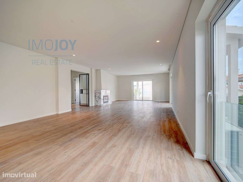 Fantástica Moradia T5+1 com Piscina em São João Estoril - Grande imagem: 5/60