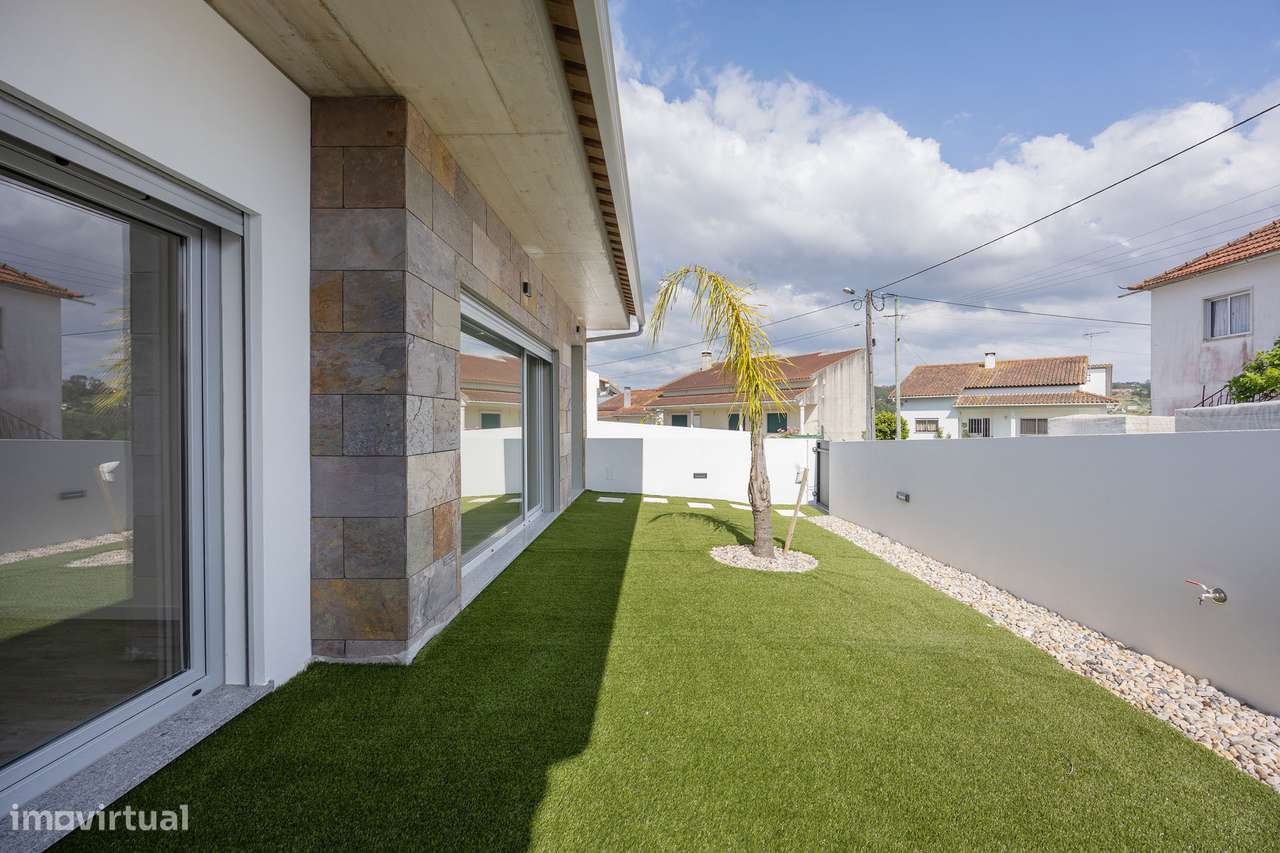 Moradia T3 Nova || Boavista || Leiria-14
