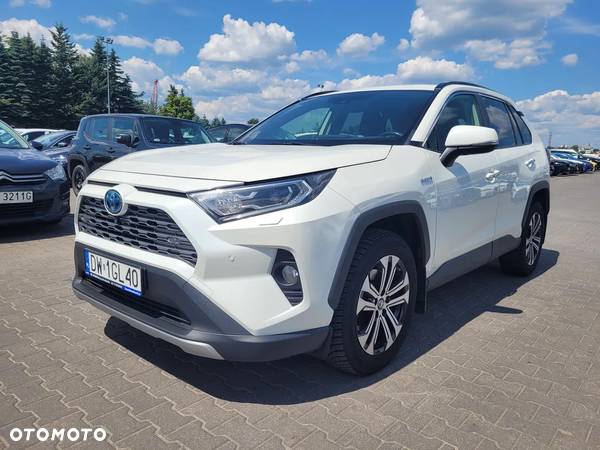 Toyota RAV4 - 1