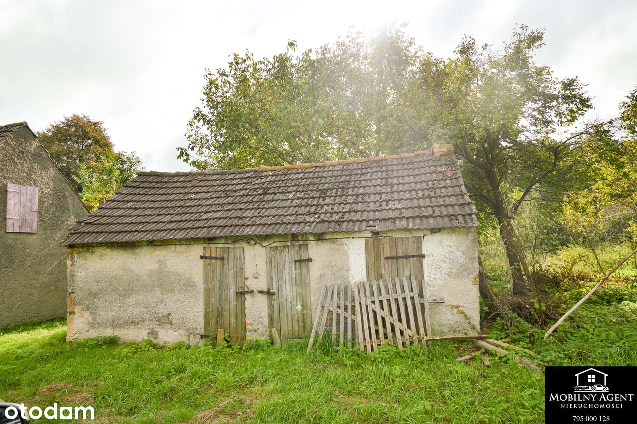 HIT ! Duży dom + działka + 2 garaże + budynek gospodarczy + samochód-16