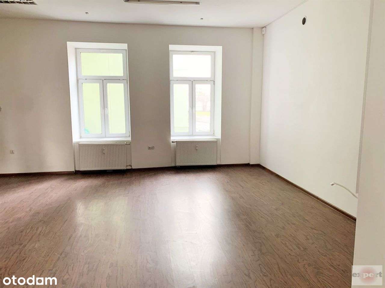 Wyjątkowa kamienica do sprzedaży w Płocku-8