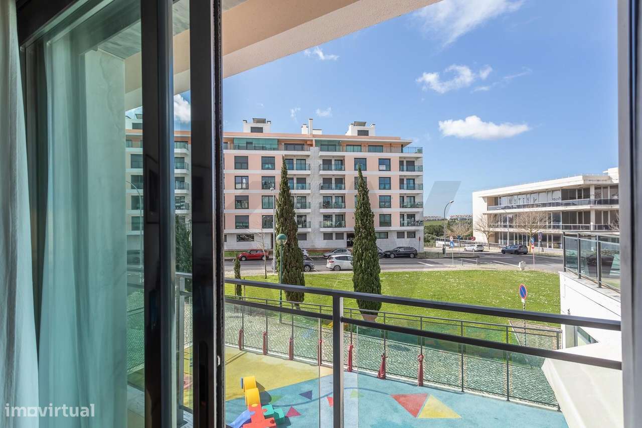 T3 com duas suites e dois lugares de garagem (Box) | Terraços do Marqu-24