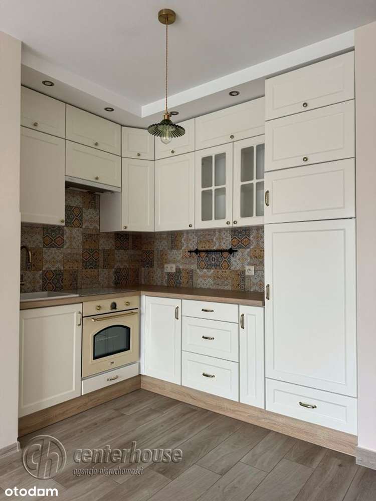 2 pokoje, komórka, miejsce parkingowe, osiedle zamknięte-3