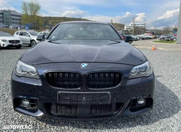 BMW Seria 5 535d xDrive AT - 3