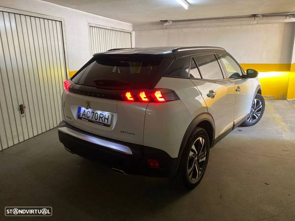 Peugeot 2008 1.2 PureTech GT Line - 4