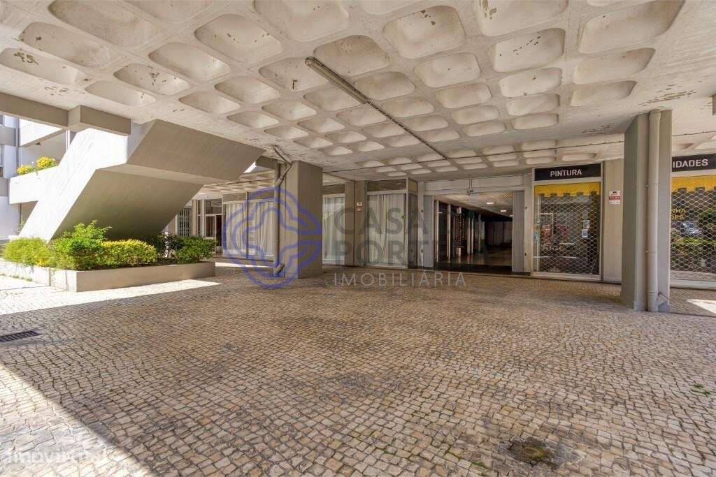 Loja para Venda na Rua da Torrinha – Porto - Grande imagem: 5/21