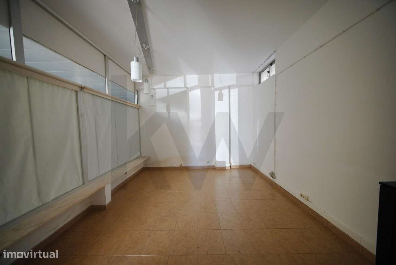 ✨ Loja com excelente localização em Oeiras – oportunidade para o seu n - Grande imagem: 4/14