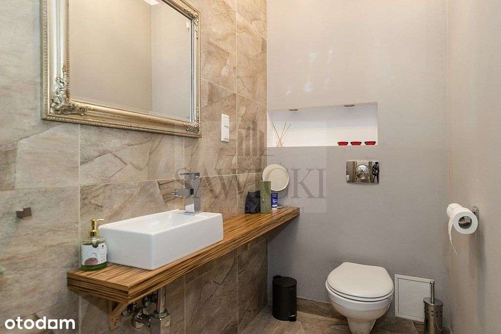 Narożny segment z bardzo ładnym ogrodem, garaż.-6