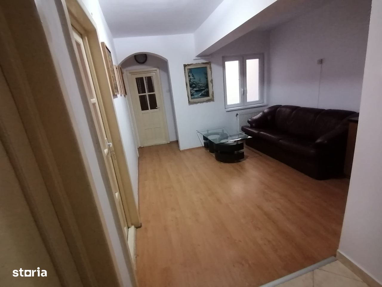 Apartament 3 camere 70mp etaj 1 zona Publiserv Pret 67.000eur