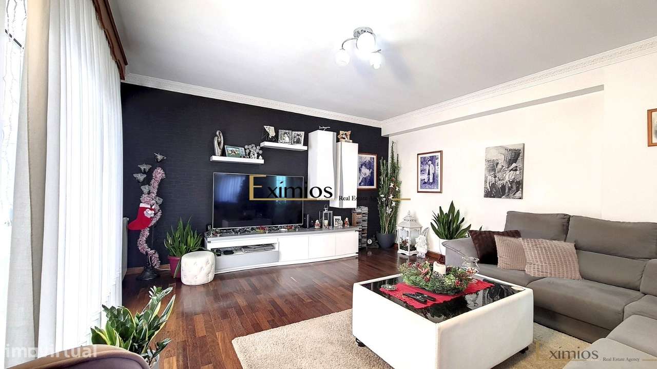 Moradia geminada V4 , com terraço, na Póvoa de Varzim - Grande imagem: 3/23