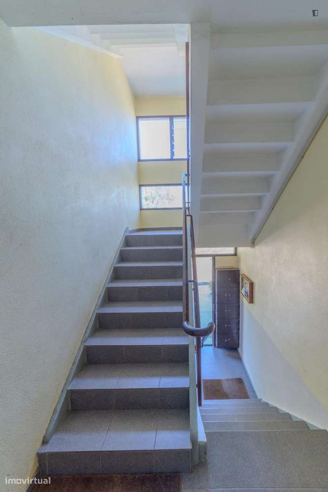 Apartamento com 3 quartos - localizado em Ramalde Porto - Grande imagem: 5/10