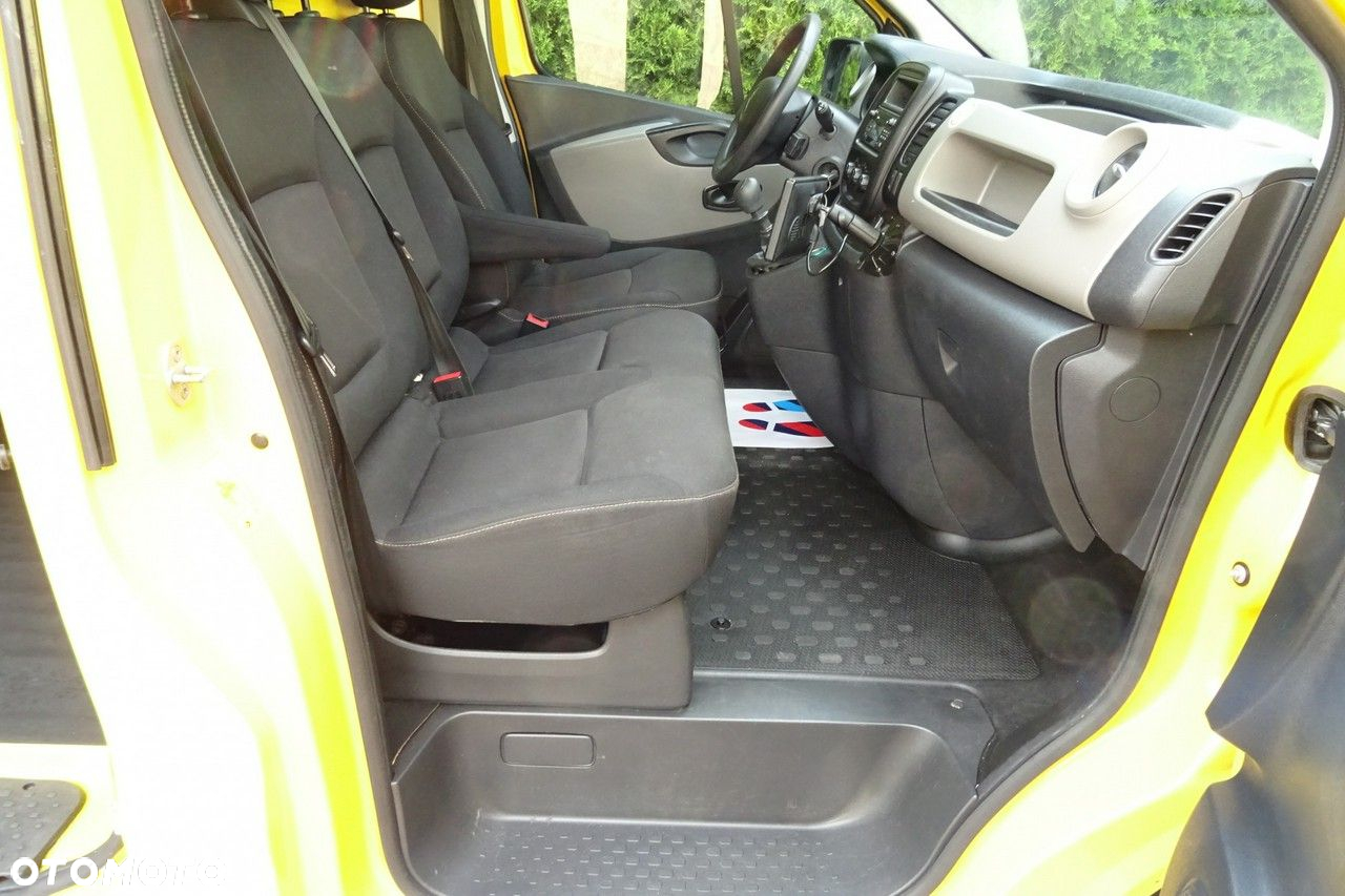 Renault Trafic - 18